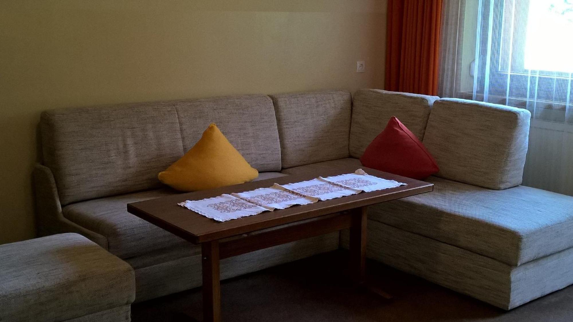 Muhlau Apartment *